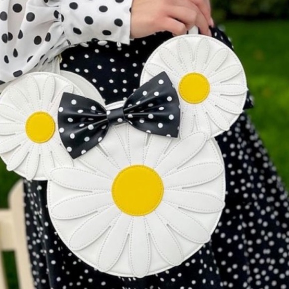 Loungefly Disney Daisy Minnie Mouse crossbody Bag - Picture 6 of 9